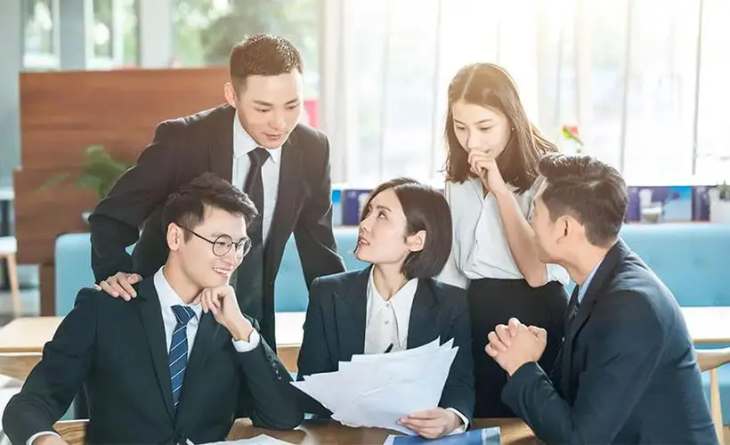 超强责任的设计团队 超强责任的设计团队